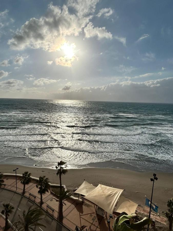 Paradise Suites Buenavista Beach 丰希罗拉 外观 照片